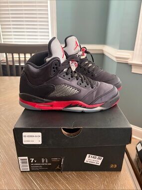 Jordan Retro Black and Red Low-Top Sneakers